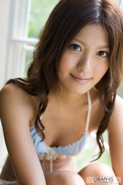 里番ACG全彩本子